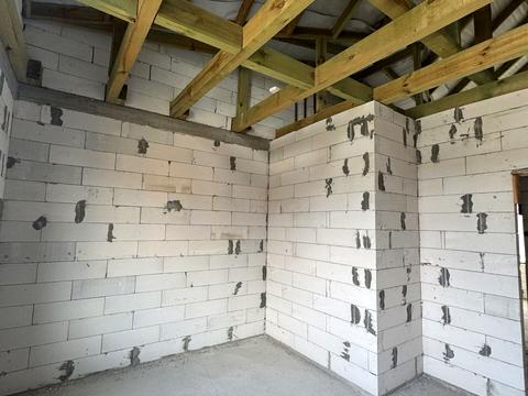 будинок за адресою Зоряна вул.