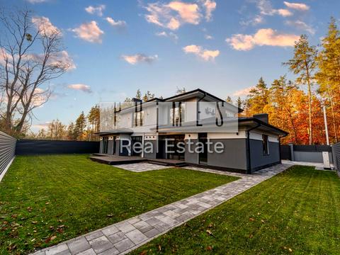 дом по адресу Апрельская ул.