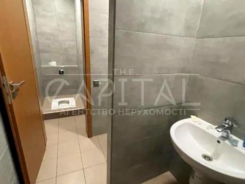 комерційна за адресою Мрії вул. (Академіка Туполєва), 9