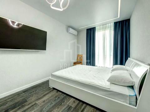 квартира по адресу Князя Романа Мстиславича ул. (Генерала Жмаченка), 28