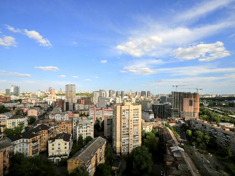коммерческая по адресу Жилянская ул., 68