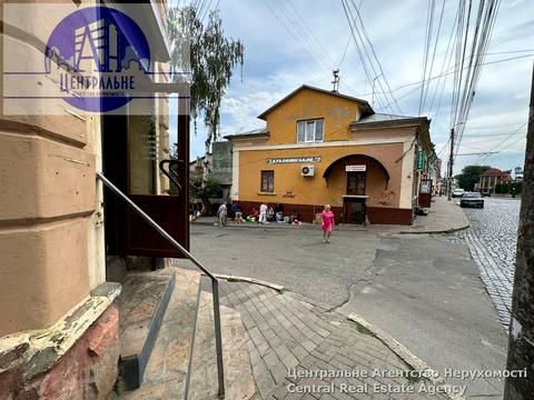 коммерческая по адресу Иосифа Бурга ул. (Удонова), 1
