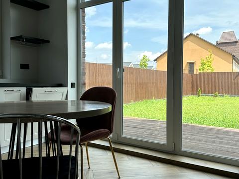 дом по адресу Амосова ул., 73а