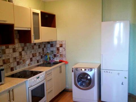 квартира за адресою Осіння вул., 33