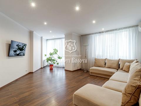 квартира по адресу Анны Ахматовой ул., 30