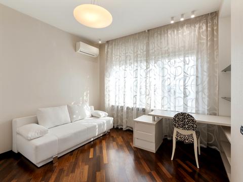 квартира за адресою Андрія Верхогляда вул. (Михайла Драгомирова), 7