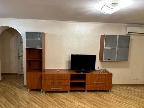 квартира за адресою Миколи Бажана просп., 26
