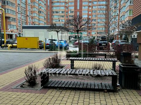 комерційна за адресою Університетська вул., 2Л