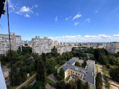квартира за адресою Наталії Ужвій вул., 5/87