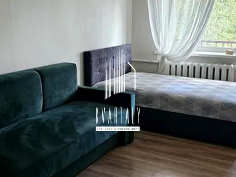 квартира за адресою Тополева вул., 3