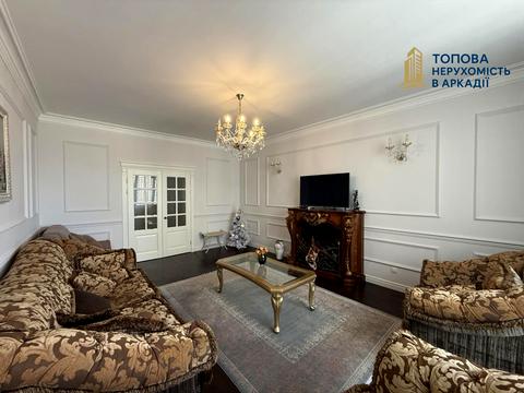 квартира за адресою Літературна вул., 12а, к.1