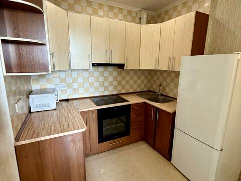 квартира за адресою Сім'ї Стешенків вул. (Тимофія Строкача), 9