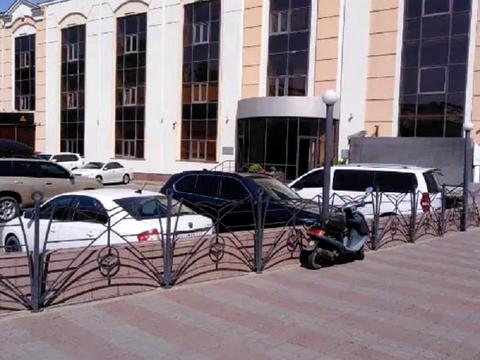 коммерческая по адресу Таможенная пл., 1а