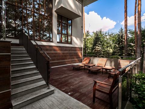 будинок за адресою Осіння