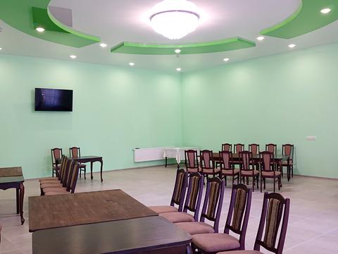 комерційна за адресою Погребський шлях вул., 51