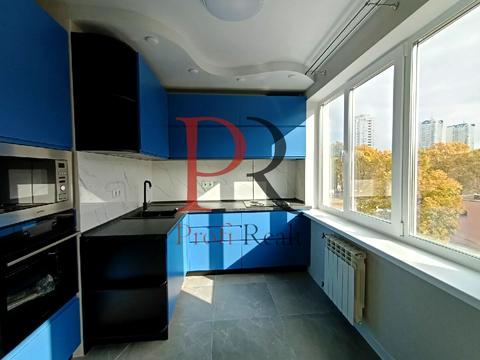 квартира по адресу Леся Курбаса просп., 9