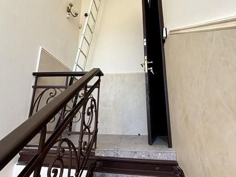 комерційна за адресою Паторжинського вул., 23