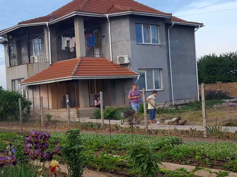 коммерческая по адресу Львовская, 22