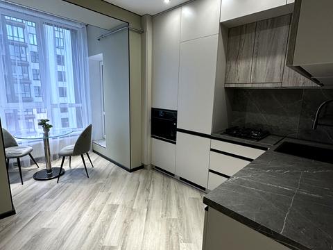 квартира за адресою Героїв Небесної Сотні просп., 16/24