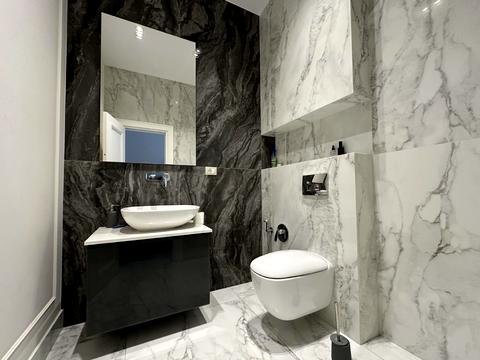 дом по адресу с. Бурлачья Балка, бризовая