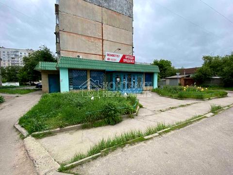 комерційна за адресою Астрономічна вул., 44б