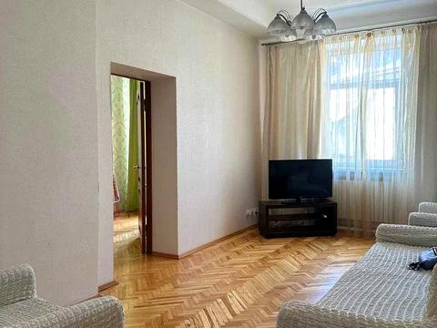квартира за адресою Софіївська вул., 4