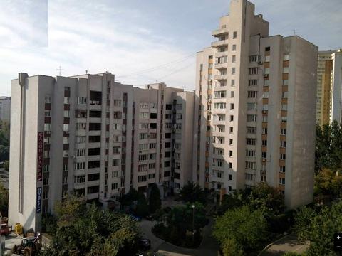 квартира за адресою Валерія Лобановського просп. (Червонозоряний), 14