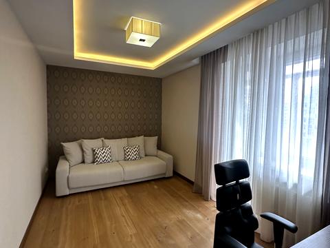 квартира за адресою Жасминова вул., 5б