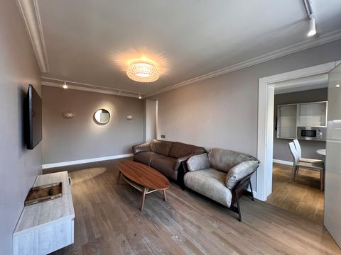 квартира за адресою Дмитрівська вул., 2