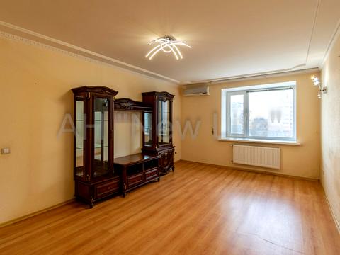 квартира за адресою Свободи просп. (Прокоф'єва), 46