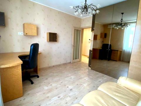 квартира за адресою Почайнинська вул., 25/49