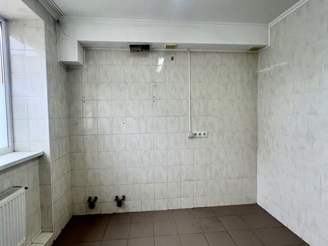 комерційна за адресою Івана Драча вул., 3