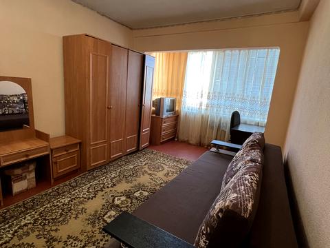 комната по адресу Героев Полка "Азов ул. (Малиновского маршала), 6-Б