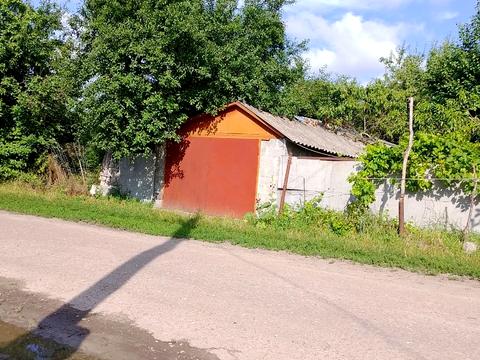 будинок за адресою Лугова