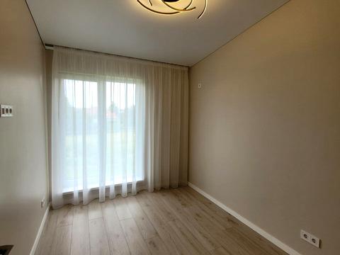 будинок за адресою с. Петропавлівська борщагівка, перемоги