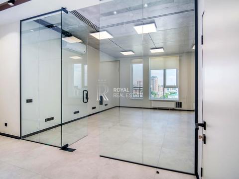 комерційна за адресою Джона Маккейна вул. (Івана Кудрі), 26