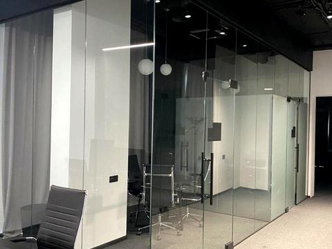 коммерческая по адресу Антоновича ул. (Горького), 74