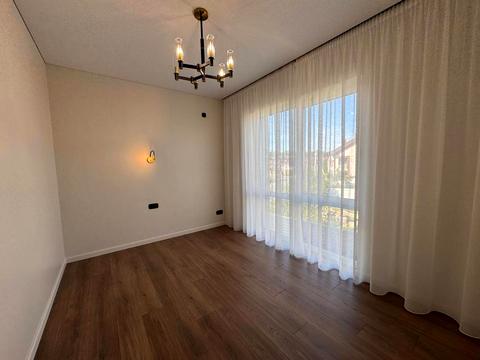 будинок за адресою Центральна вул., 37