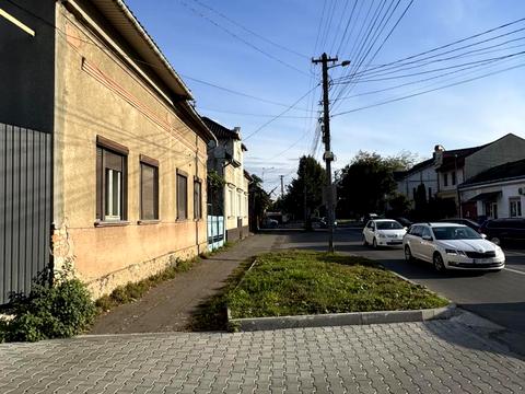 коммерческая по адресу Русская ул., 41
