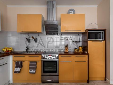 будинок за адресою Святошинський район