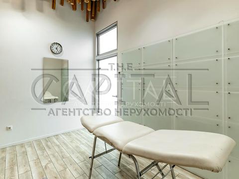 коммерческая по адресу Старонаводницкая ул., 6