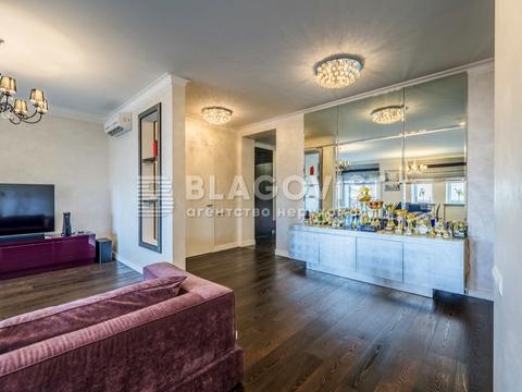 квартира за адресою Почайнинська вул., 70