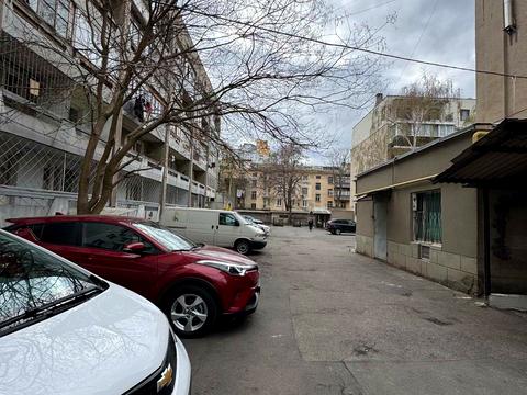 квартира по адресу Французский бульв., 49/1