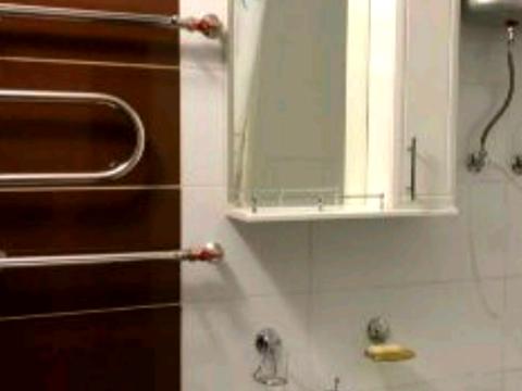 квартира за адресою Салютна вул., 12/62