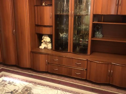квартира за адресою Салютна вул., 5