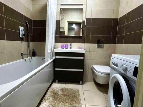 квартира за адресою Миру вул., 7