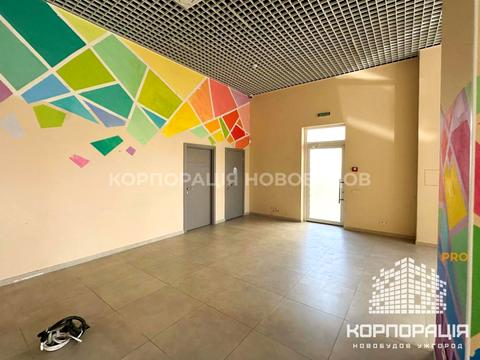 комерційна за адресою Хіри, 4