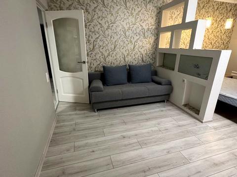 квартира за адресою Перлинна вул., 7