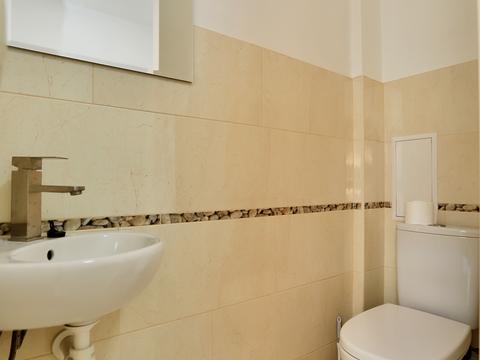 квартира за адресою Сніжна вул., 52а