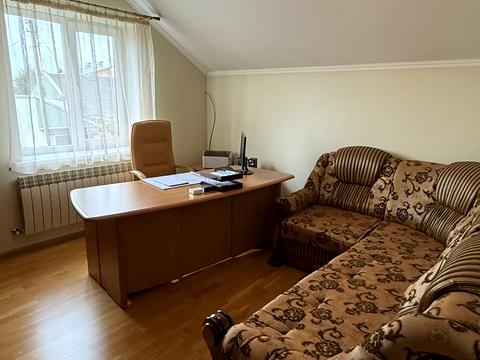 будинок за адресою смт. Рудне, Вузька вул.